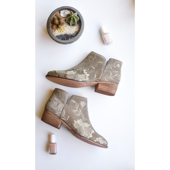 Seychelles Shoes - Seychelles Embroidered Bootie
